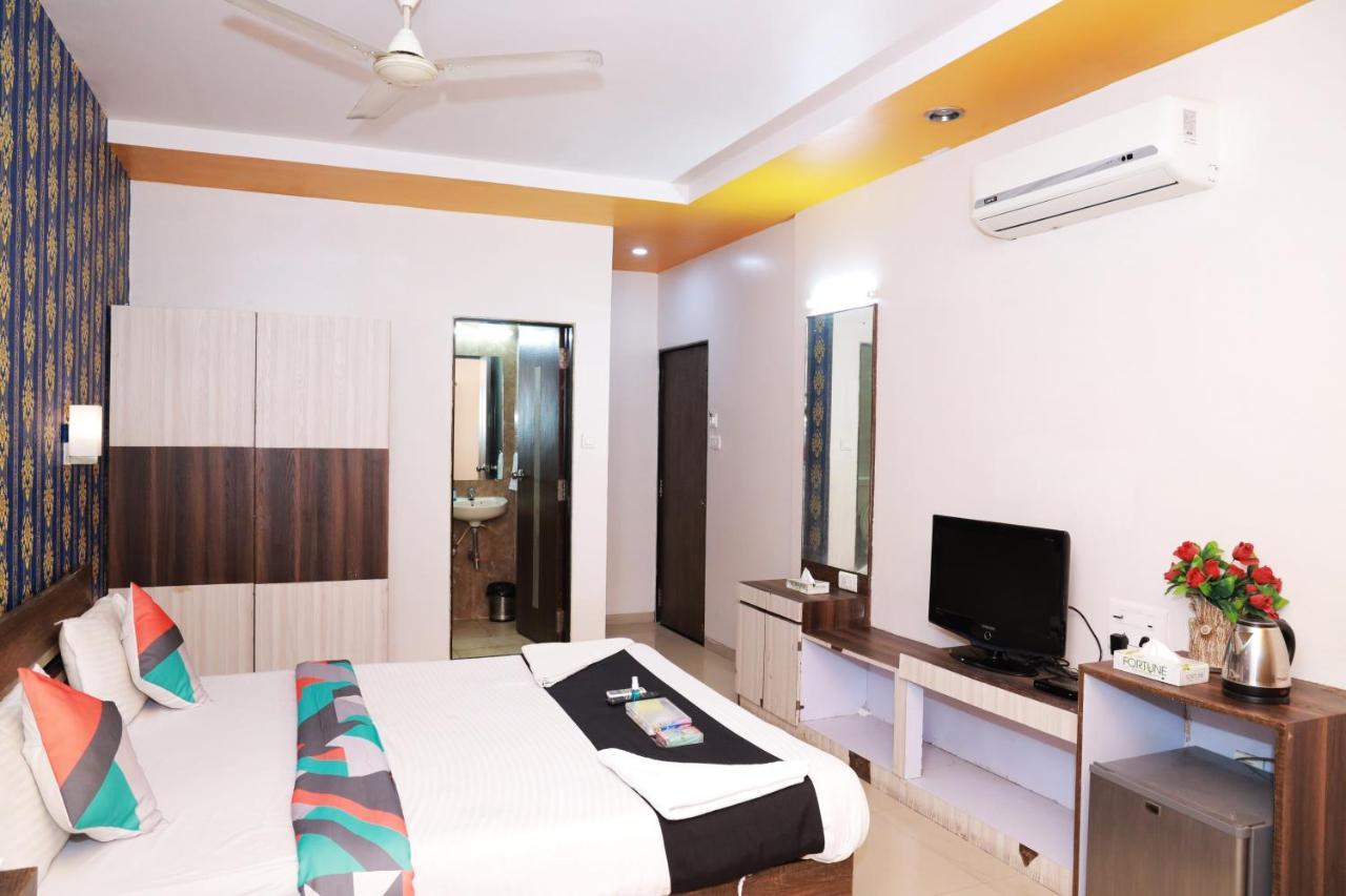 Aundh Retreat Hotel